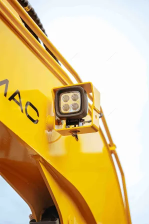 Escavadeira HVR-MAC