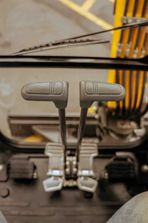 Miniescavadeira HVR-MAC