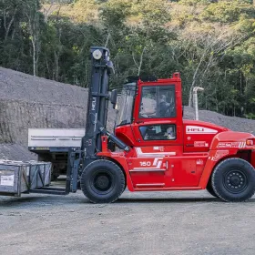 Empilhadeira a Combustão Big Truck C Heli