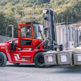 Empilhadeira a Combustão Big Truck C Heli