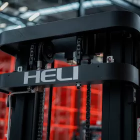 Transpaleteira Elétrica Patolada Heli