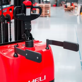 Transpaleteira Elétrica Patolada Heli